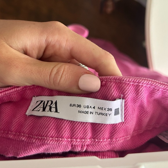 Zara Women's Pink High Waisted Jeans 💕 - Picture 3 of 3